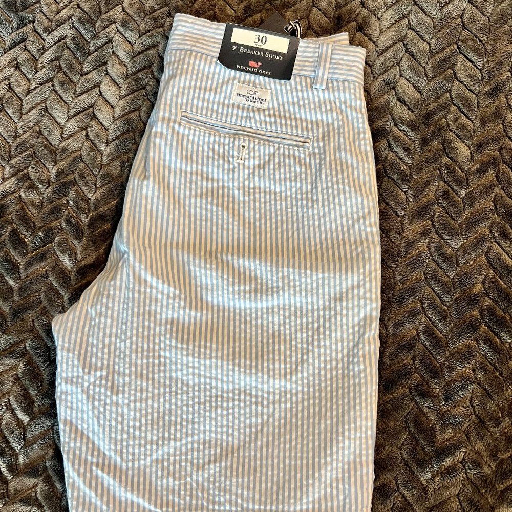 Vineyard Vines Shorts Mens size 30 seersucker Breaker striped 9” inseam
